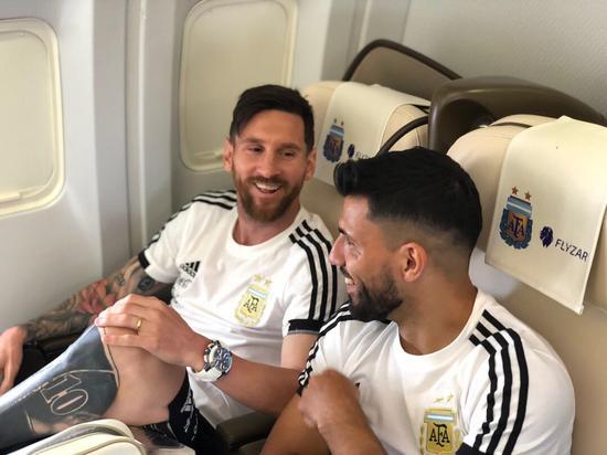阿根廷世界杯主力阵容曝光:梅西前腰 伊瓜因替补