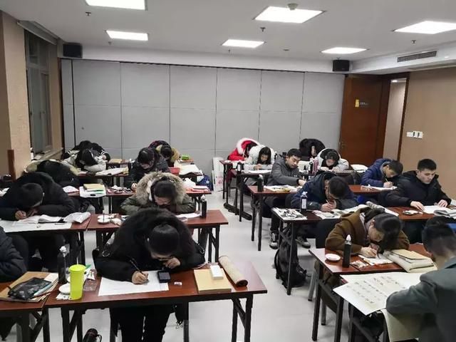 高考书法专业,文化课考多少分可以上本科?