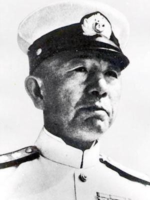 由担任 横须贺镇守府司令长官 古贺峰一大将接任山本的职位