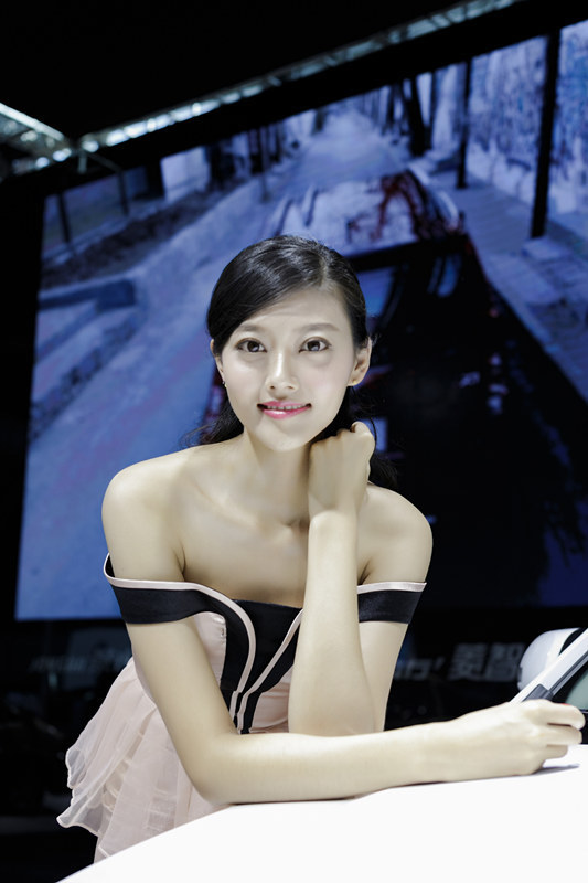 杨鑫观: