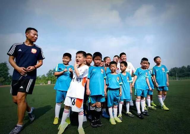 罕见新华社批评中国足球不重视青训工作