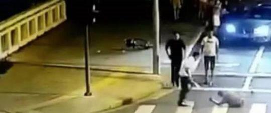 反杀案于海明就职酒店为保留职位 去留自己决