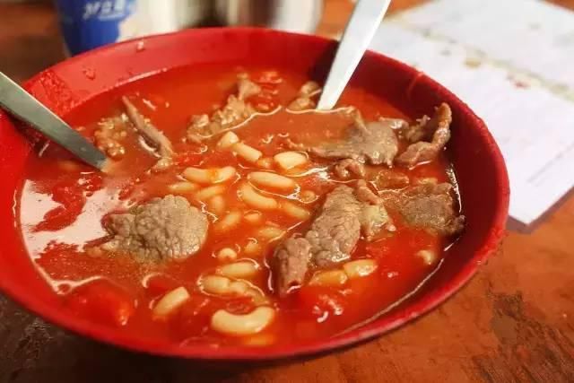 港珠澳大桥开通在望,亮灯夜景惊艳全国 | 附港澳