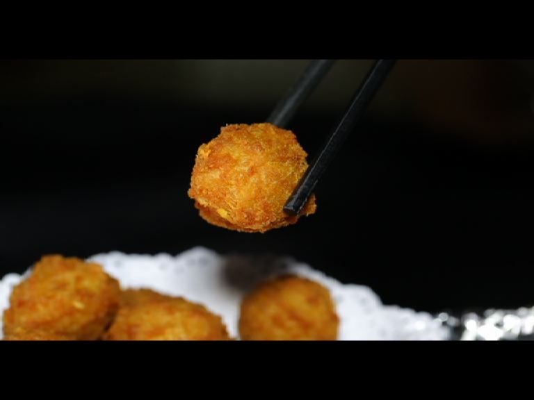 《美食地图·一探到底》京味菜馆 人气足高招