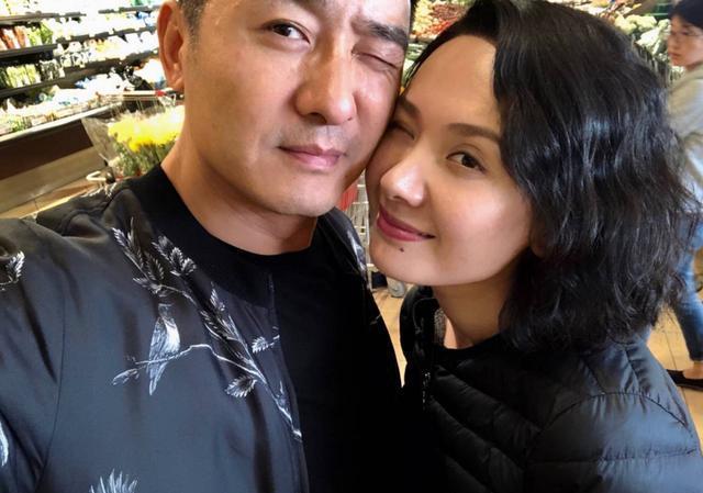 为生2胎打100多针 程莉莎谈爱情观惹应采儿惊