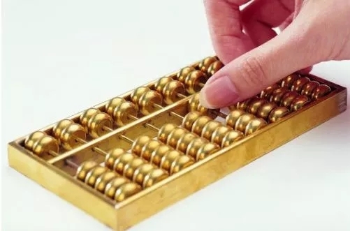 富豪20亿资产公证分给两个儿子 为何不是立遗