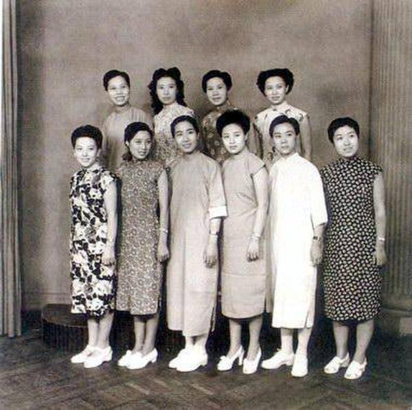 名宿如流星划过夜空 越剧下个百年辉煌靠谁? 名宿如流星划过夜空 越剧下个百年辉煌靠谁?