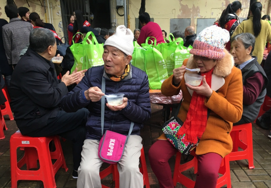 福州传统民俗节日拗九节:拗九粥祭祀祖先 孝老敬亲