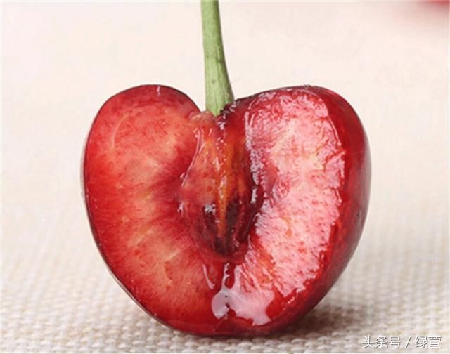 如何区分樱桃和车厘子、红灯和美早?