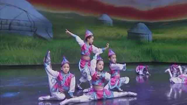 《马蹄哒哒》 感受春天的气息 《马蹄哒哒》 感受春天的气息