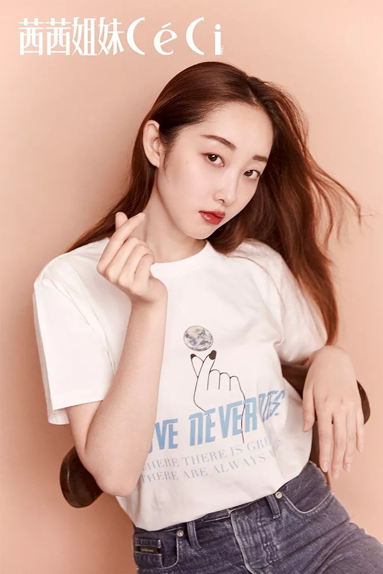 CECI十周年丨蒋梦婕手绘爱与环保主题公益T恤