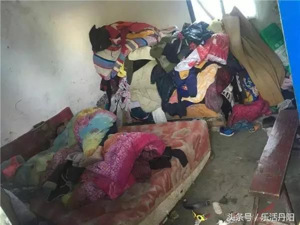 男子酗酒如命神志不清,留下弱妻和5个黑户孩