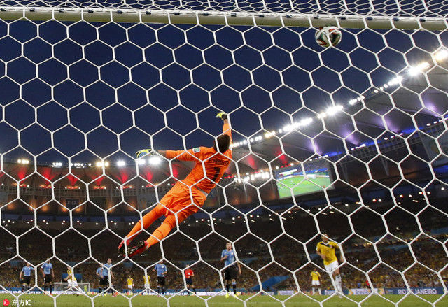 世界杯20大进球:J罗凌空抽射造世界杯最佳进球