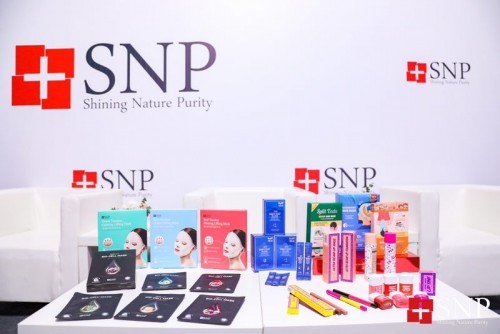 当红小生黄景瑜倾力助阵!SNP面膜新品发布盛