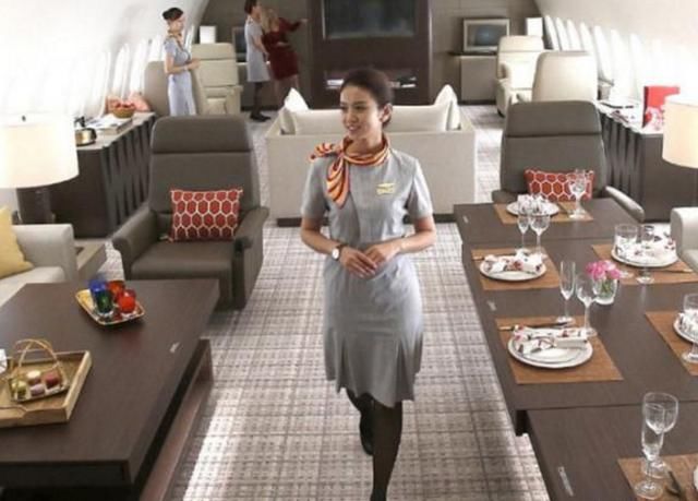 世界上最贵的私人飞机,机上的空姐完全比过一