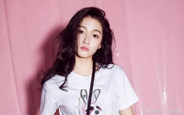 鹿晗关晓彤将无缘春节晚会?消息一出引来催分