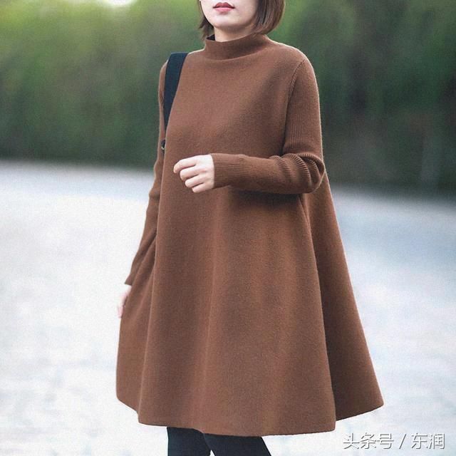 如何变得优雅气质,针织连衣裙展现惊艳之美,又