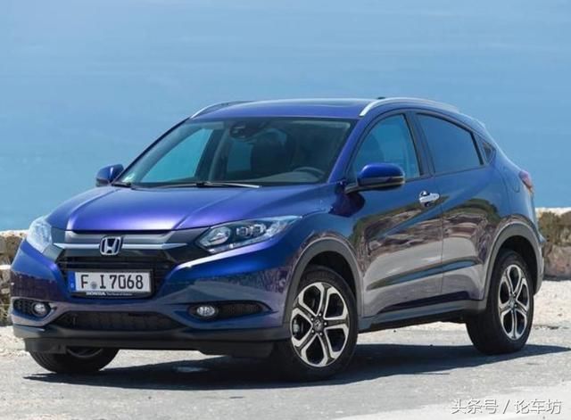 2019款中期改款本田缤智路试,高配跟思域一样