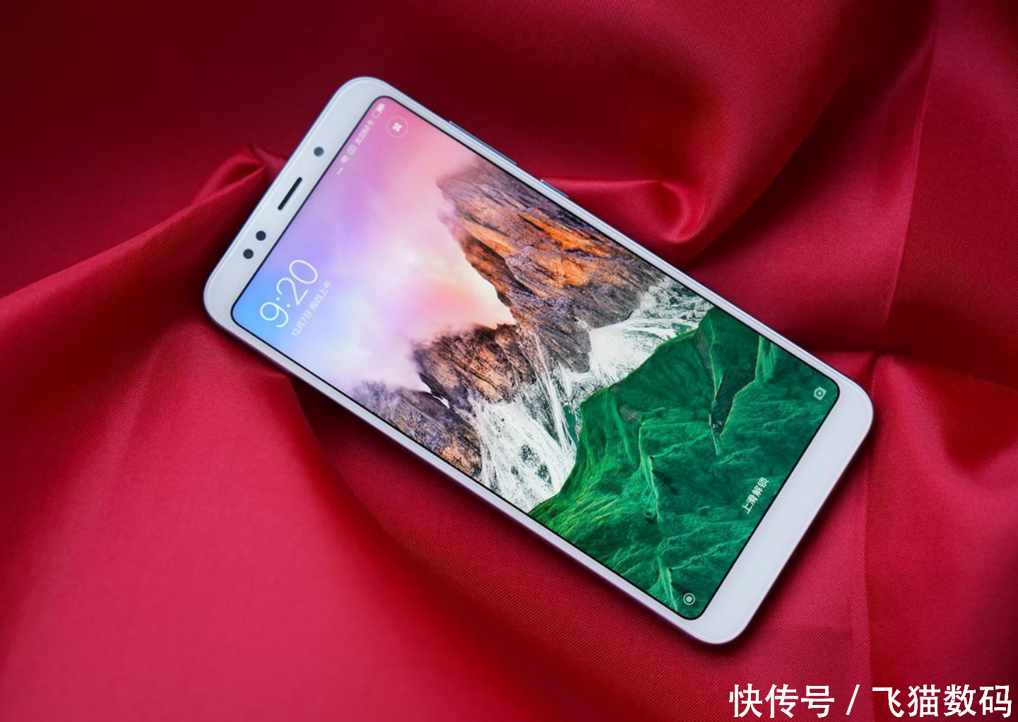 红米Note5迎来最强对手,骁龙660+6G运存高颜