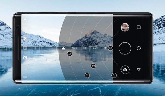 诺基亚8 sirocco叫板三星S9,曲面屏究竟有何魅