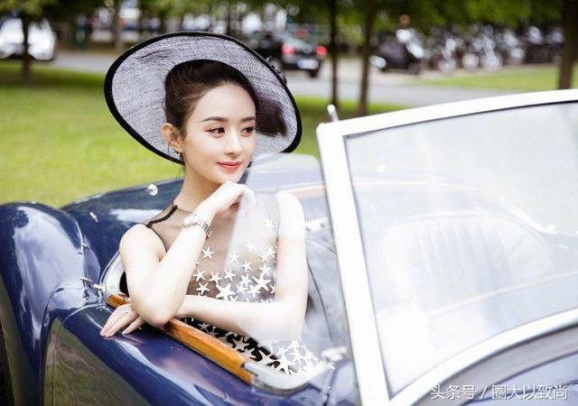 赵丽颖代言手表,唐嫣代言珠宝,同为豪华潮装,谁