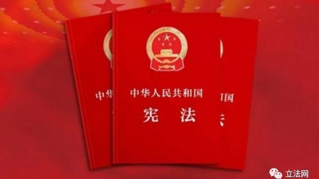 监狱服刑人员减刑、假释案件法律适用新探，论刑法从旧兼从轻原则