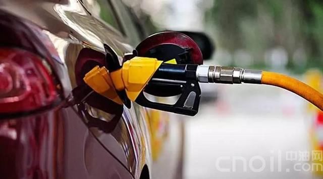 还要涨?下周一成品油价预计上调110元\/吨!实现