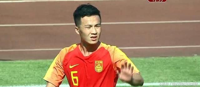 U23国足半场平朝鲜!鲁能新星登场恒大唐诗闪