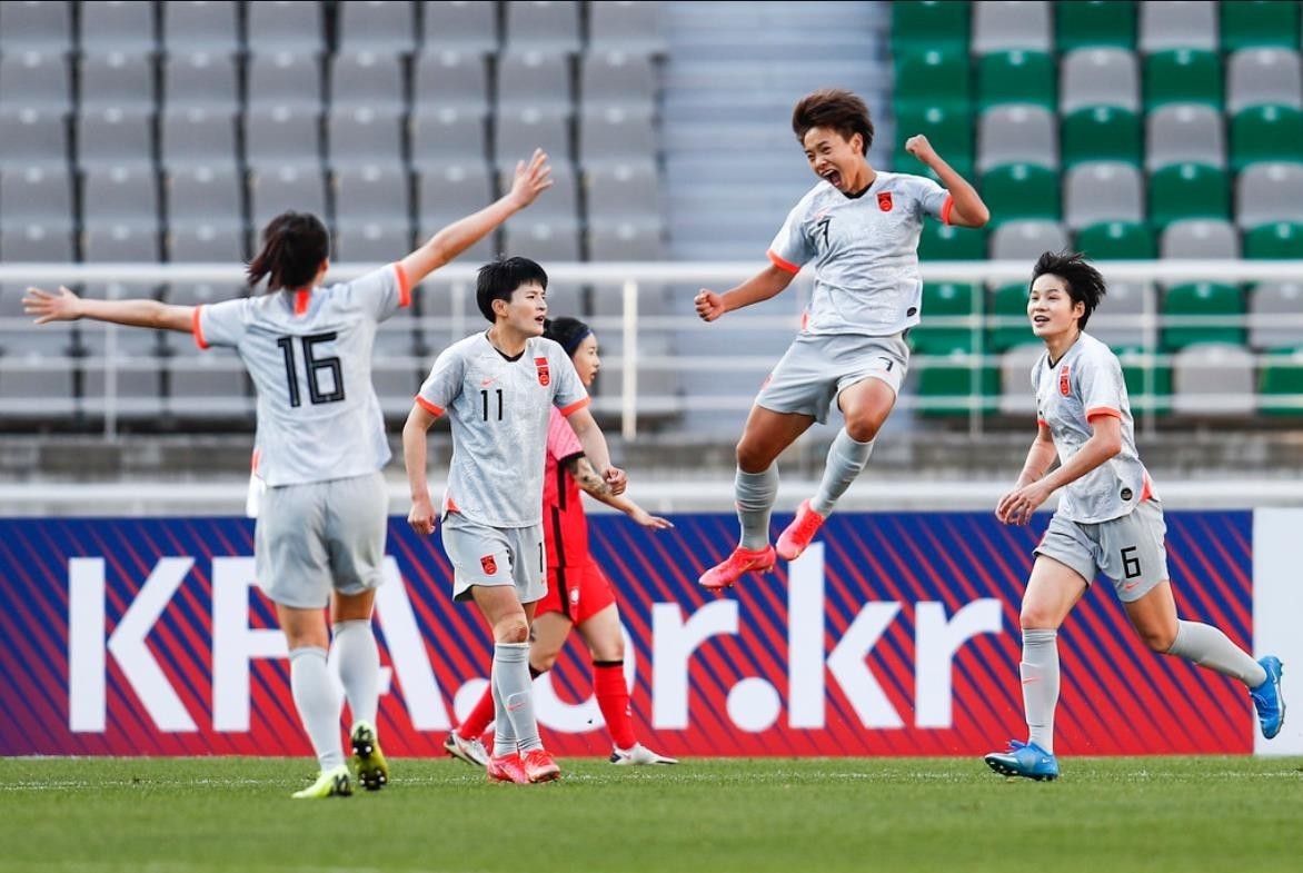奥预赛-张馨破门王霜点杀制胜 中国女足客场2-1险胜韩国