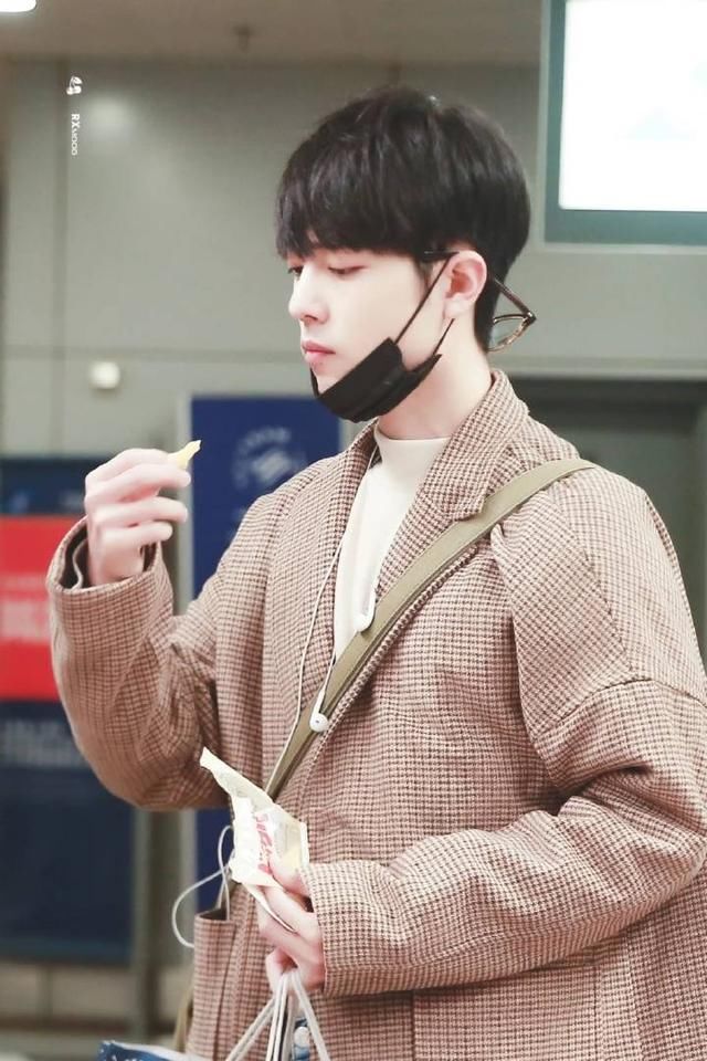 肖战高清壁纸 盐系男孩来袭 是初恋的样子 快来