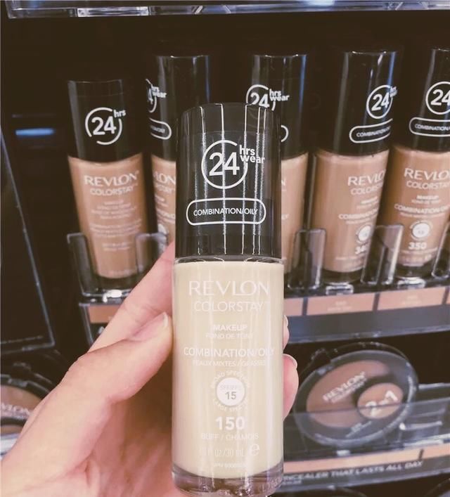 平价VS大牌粉底液对比,露华浓和芭比布朗哪款