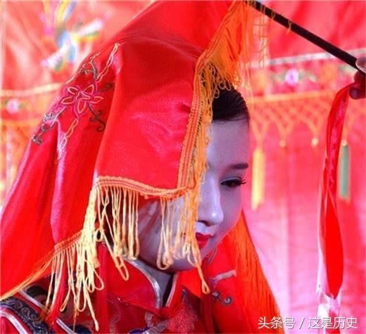 古时候女性出嫁娘家必会准备这几件小东西,其