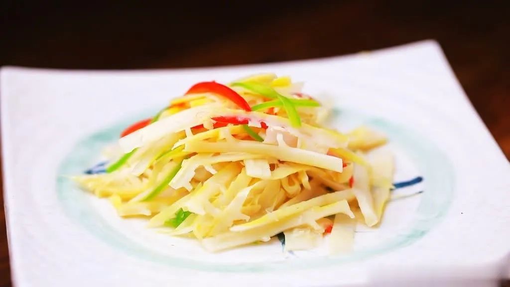 暖暖教您在家烹制时令美食炝拌笋丝_北京时间