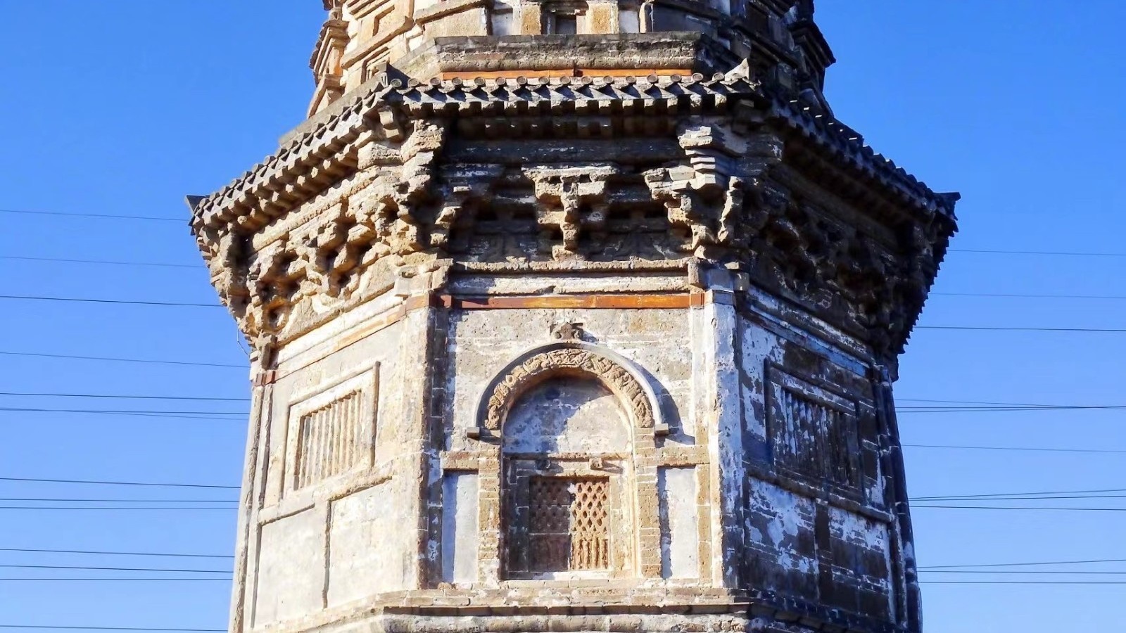 镇岗塔镇的到底是什么? 镇岗塔镇的到底是什么?