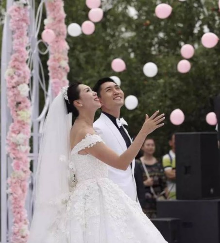 【乒乓球】大满贯李晓霞沈阳大婚 大腕云集犹如乒坛奥斯卡