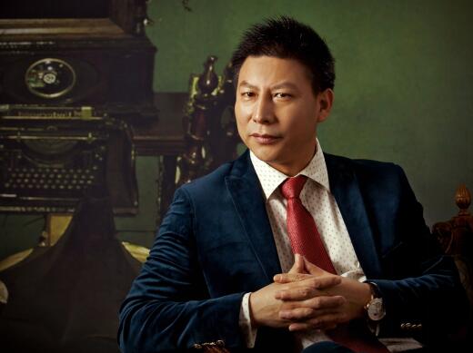 龚兆庆先生发言,在"总体发展战略上,美豪酒店集团仍以大华东为主战场