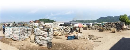 市人大常委会开展固废污染环境防治一法一条