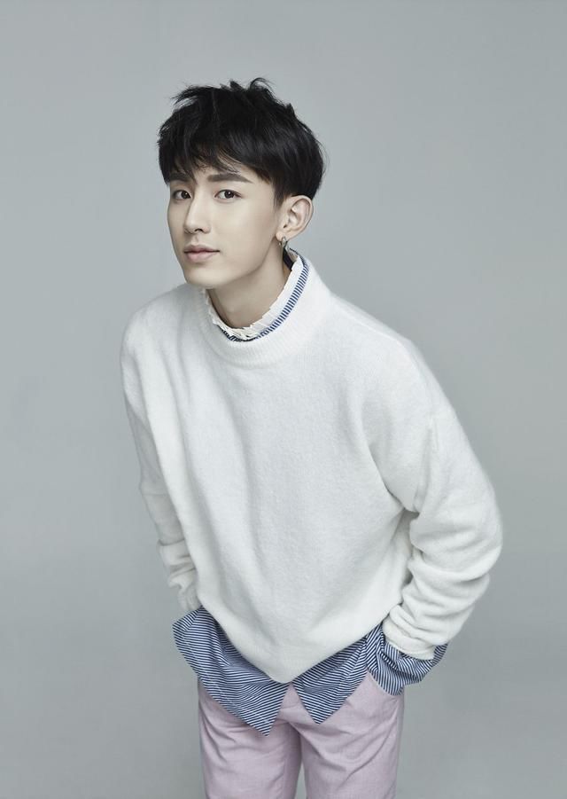 鹿晗杨洋都已过气,六大新晋小鲜肉出炉,每一个