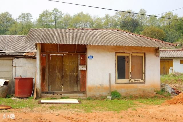 非农业户继承农村房屋后拆迁能分房?宅基地和