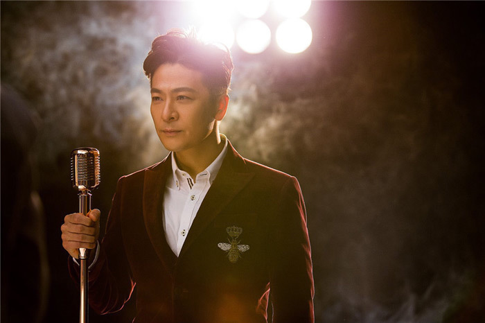 于毅补位遭围攻 惹怒陈建斌被赶出集结间 于毅补位遭围攻 惹怒陈建斌被赶出集结间