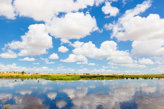 中国著名的有水沙漠,面积大约5.2万平方千米,平