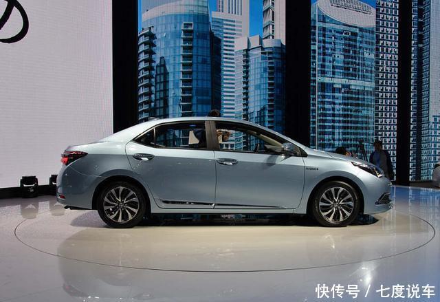 丰田卡罗拉混动版车型来袭,油耗低至1毛,比亚