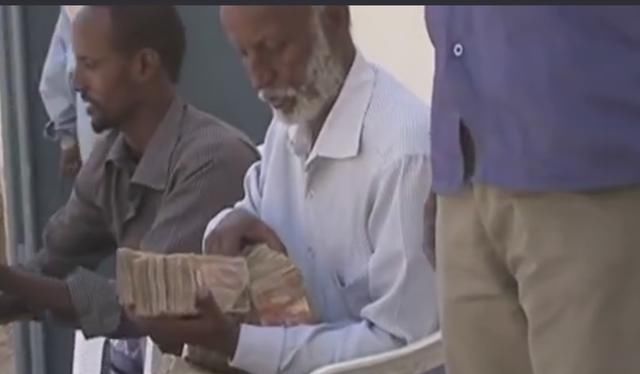 亿万富翁最多的国家, 人人身家过10000亿, 生