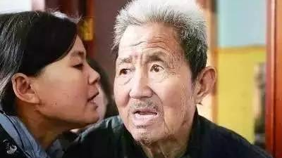 河北反腐英雄寻女续:家属又挖到骨头 未能在京做鉴定 河北反腐英雄寻女续:家属又挖到骨头 未能在京做鉴定