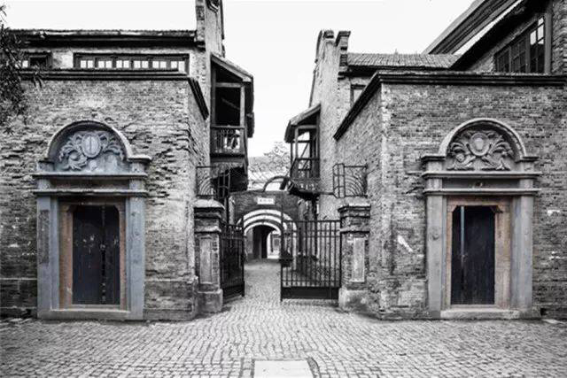 隐藏在上海市心的石库门-最适合约会网红民宿(图1) 隐藏在上海市心的石库门-最适合约会网红民宿(图1)