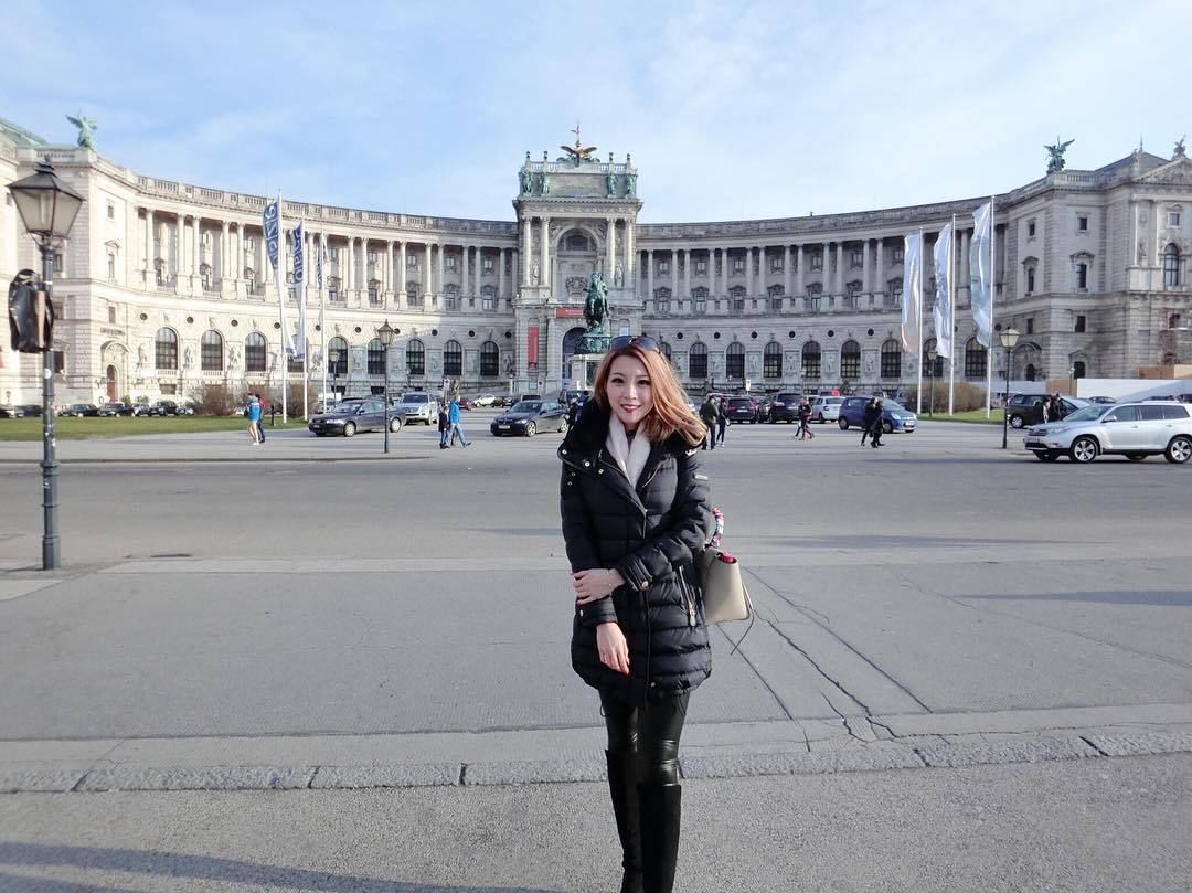 D杯 长腿 少女颜…这个女博士才是男人眼中的