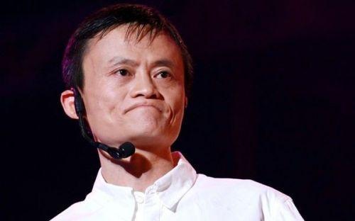 前段时间投入几十亿甚至上百亿研究电动车，现在又开始准备做手机了，真的是不准备给别的企业家留活路吗?