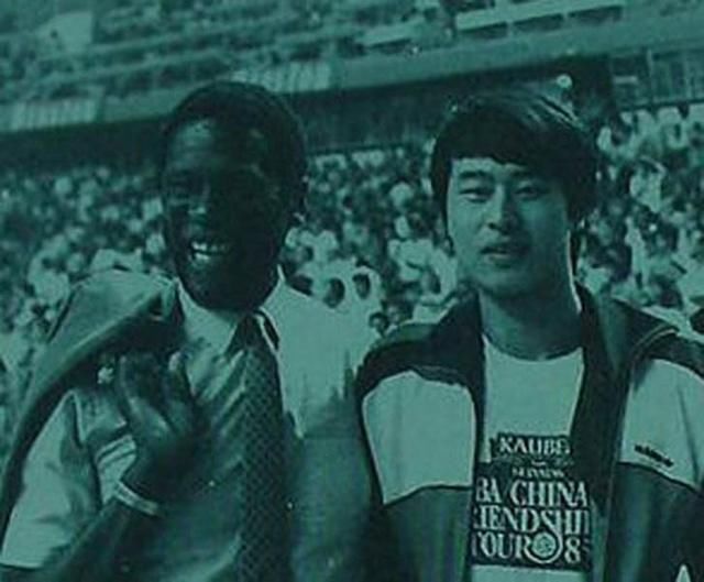 所有中国球员进入NBA球队名单,共12名无一遗