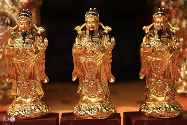 家居风水:乌龟招财,请财神进门,要安置好位置!