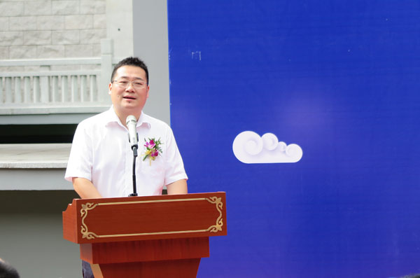 慈行天下 和乐人间--中国雪窦山佛事用品展结缘浙江佛学院